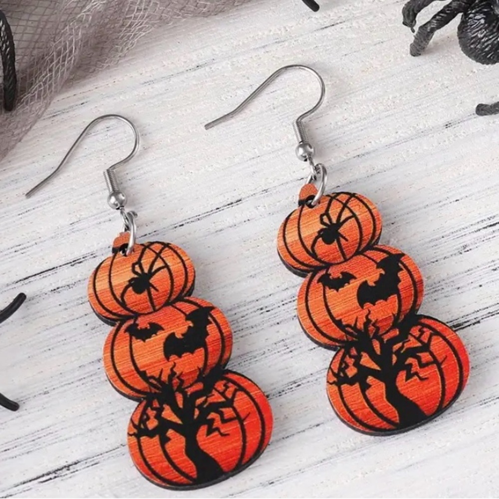 1007. 🎃 Pumpkin Bat Tree Wooden Dangle Earrings
